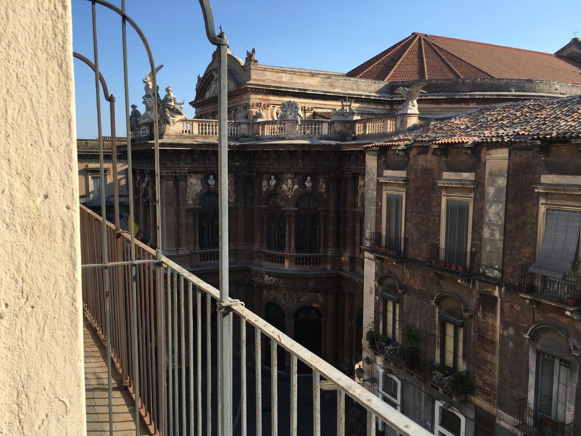 Apartament Wonderful Teatro Massimo Bellini Katania Zewnętrze zdjęcie